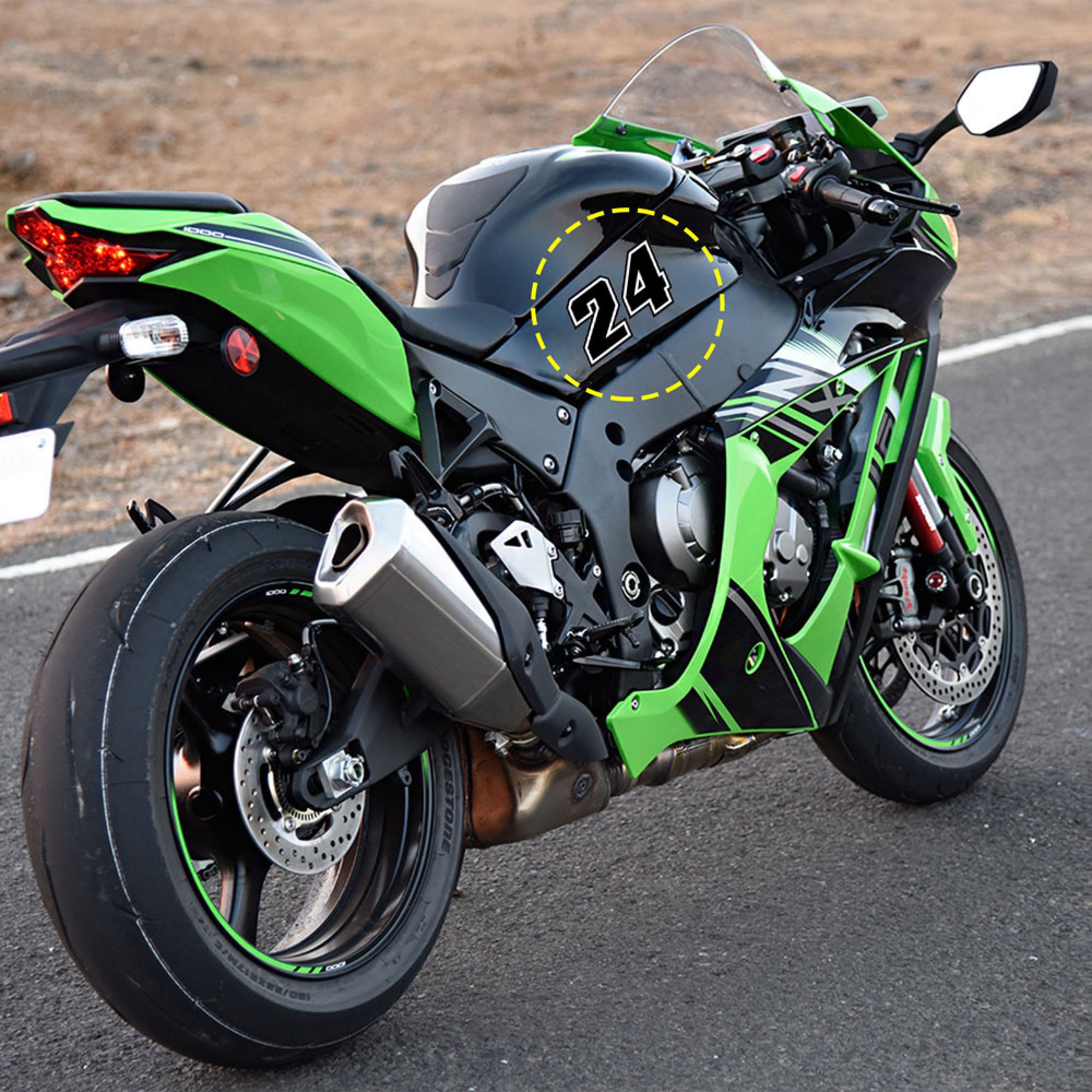 オーダー 4R Quattroerre.it 13372 Racing Number 2 Moto GP, Black, 10 x 10 cm